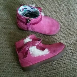 Kid's  UGG booties